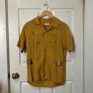 Percival Menswear Embroidered Linen Shirt (Medium)